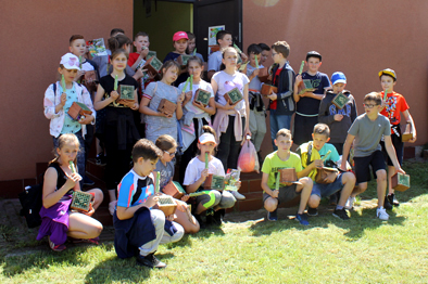 Warsztaty robienia domk�w dla dzikich pszcz�